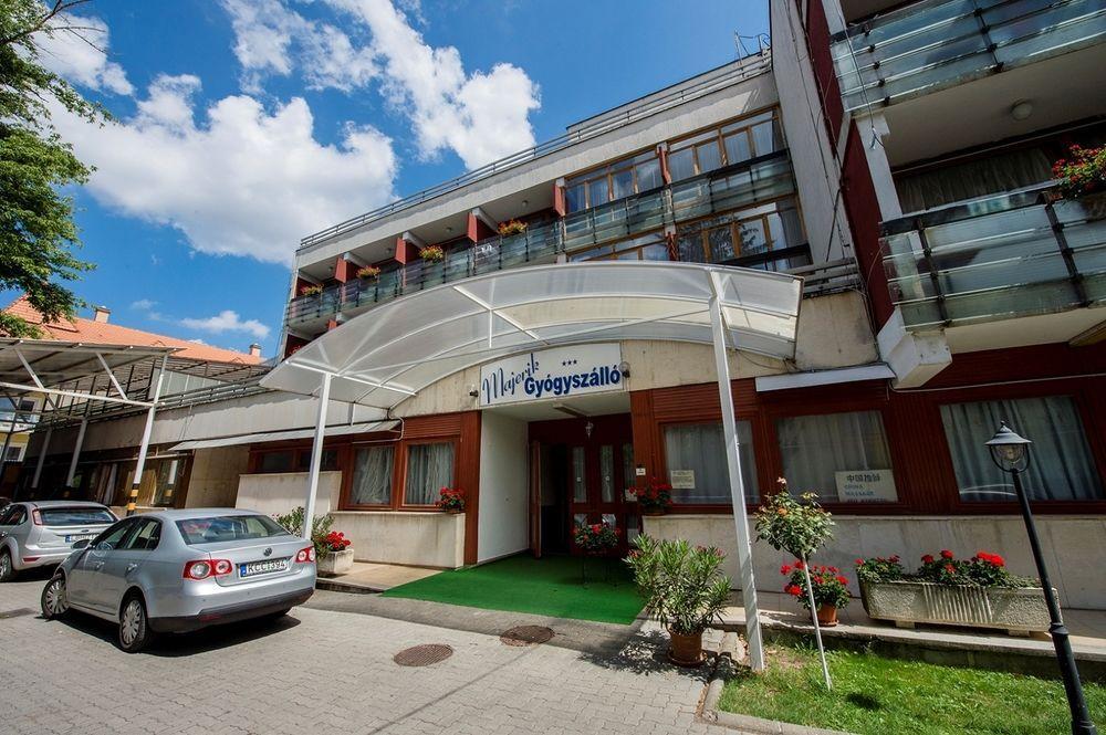 Majerik Hotel Hévíz Exteriör bild